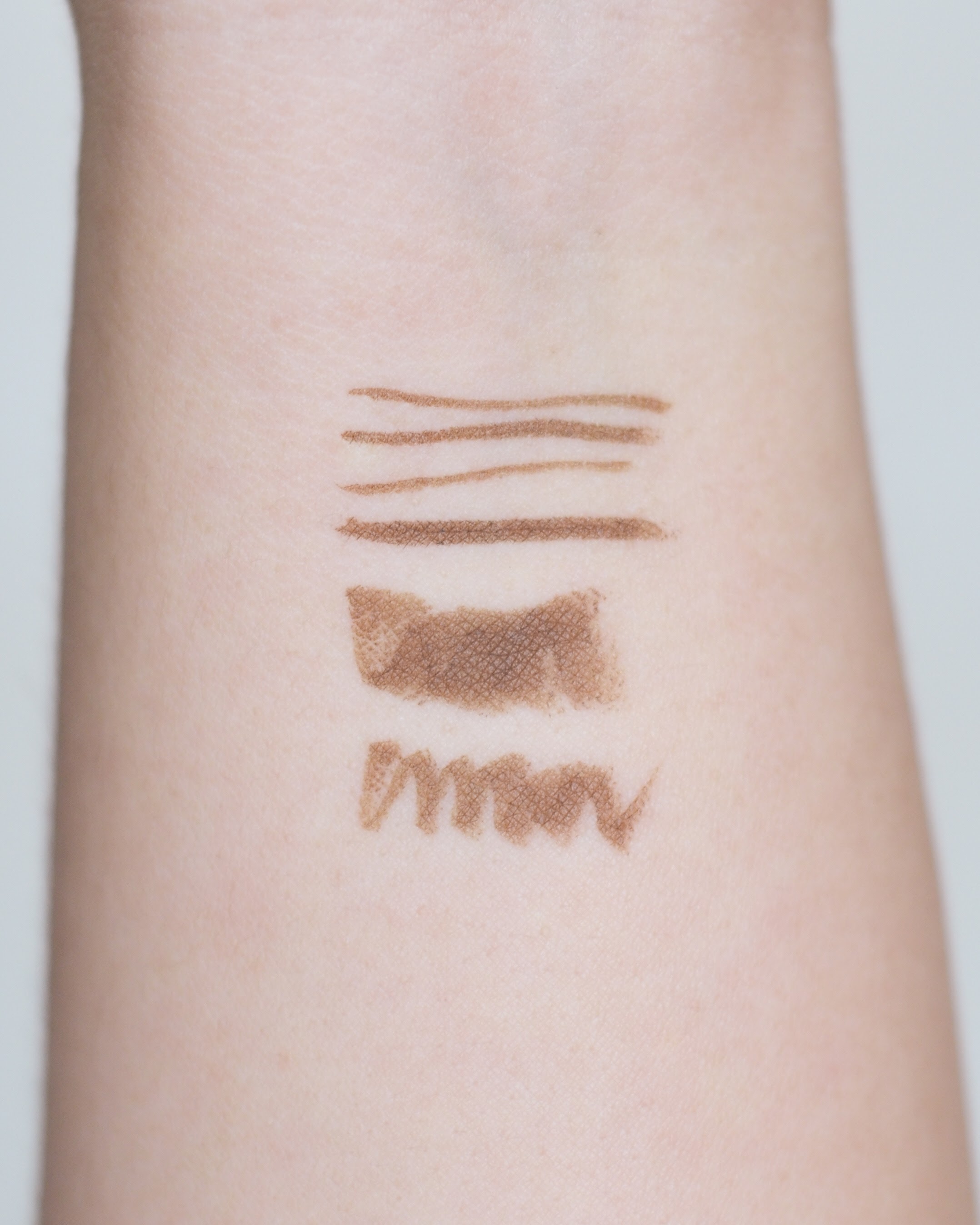 hand swatch barenbliss better than magic eyeliner